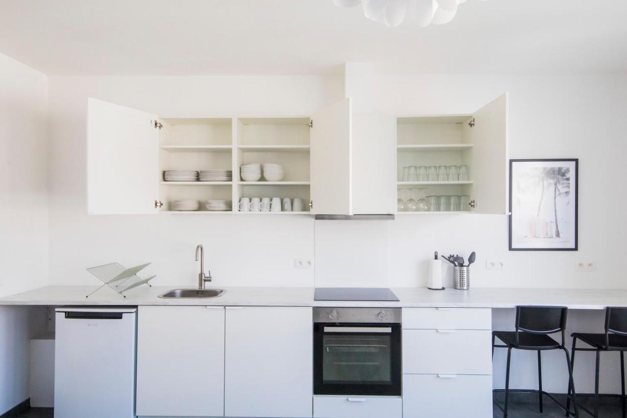 Travelease - Midi Bed & Breakfast Anderlecht Exterior photo