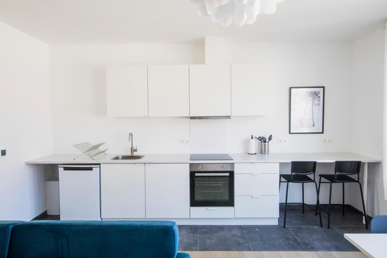 Travelease - Midi Bed & Breakfast Anderlecht Exterior photo