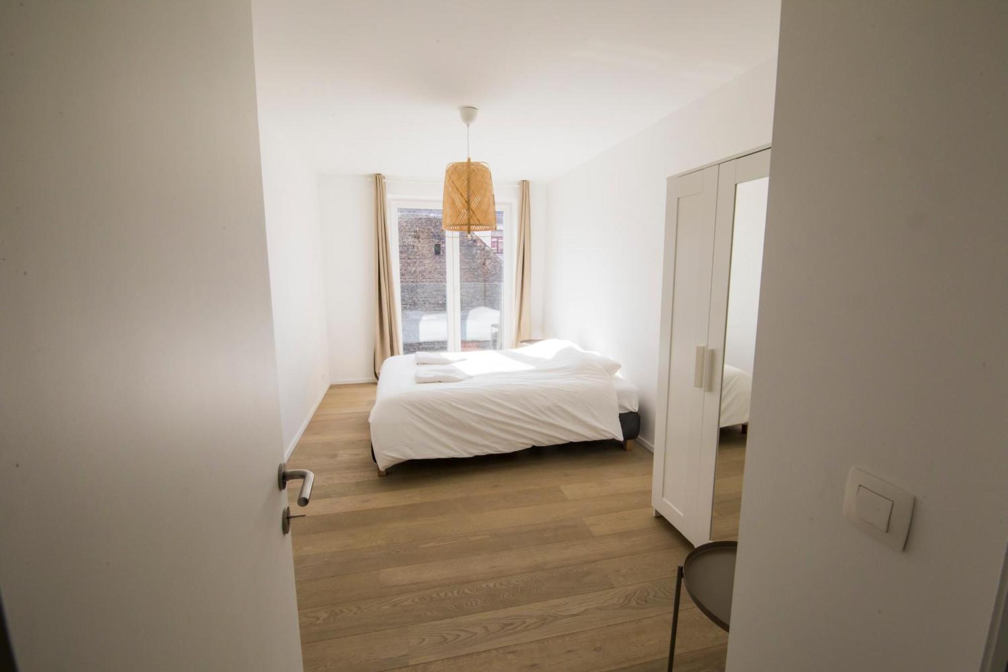 Travelease - Midi Bed & Breakfast Brussels Exterior photo