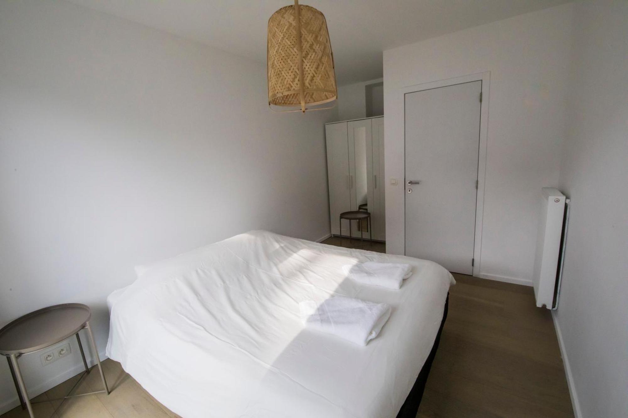 Travelease - Midi Bed & Breakfast Anderlecht Exterior photo