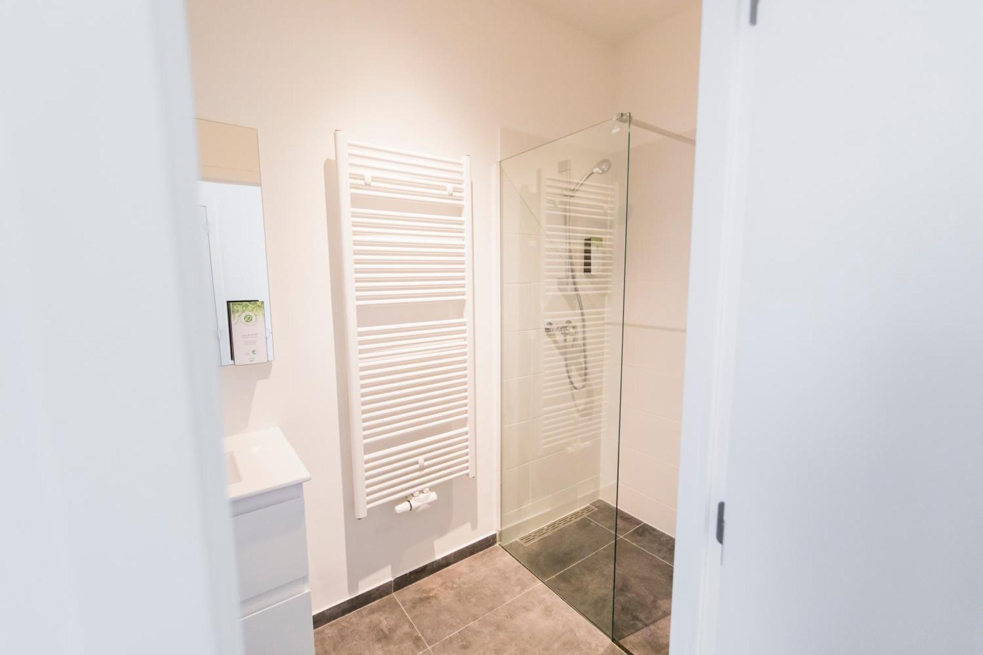 Travelease - Midi Bed & Breakfast Anderlecht Exterior photo
