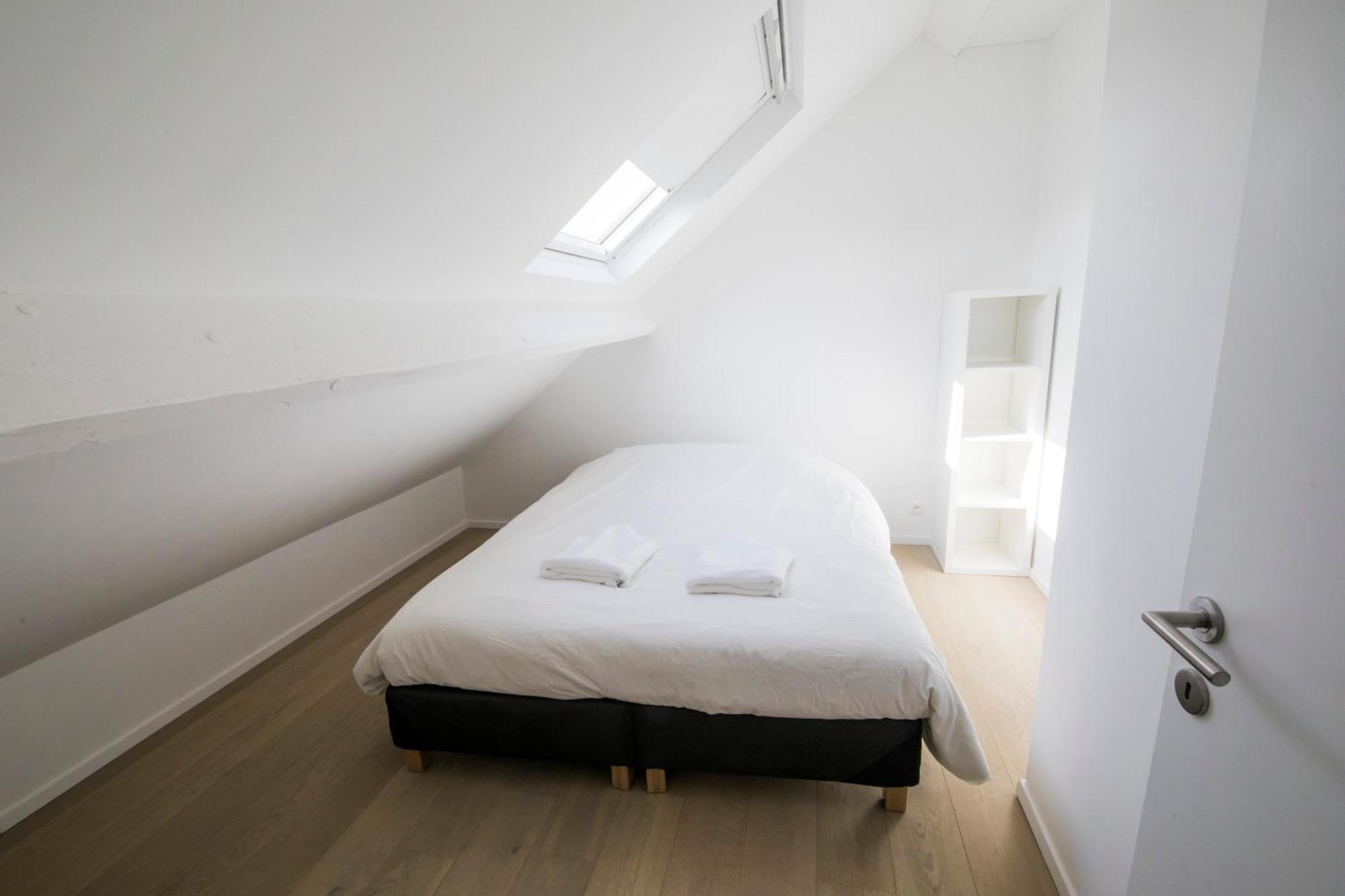 Travelease - Midi Bed & Breakfast Brussels Exterior photo